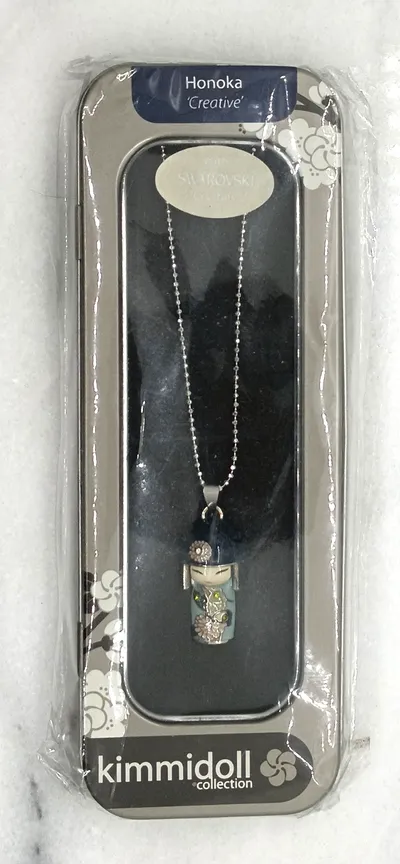 Rare Discontinued Kimmidoll Necklace, "Honoka" Collection Swarovski Crystals