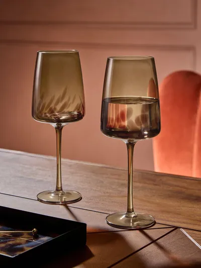 Set of 2 Confetti Crystal Wine Glasses