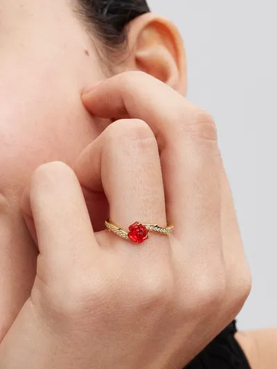 Anel Rosa Encantada de A Bela e a Fera da Disney