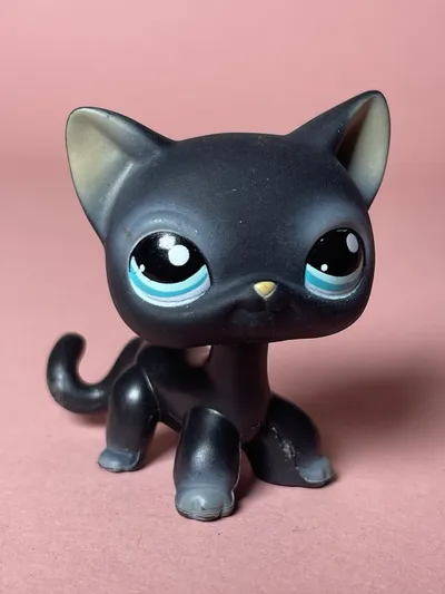 Littlest Pet Shop LPS #994 Authentic Black Shorthair Cat Blue Eyes Hasbro