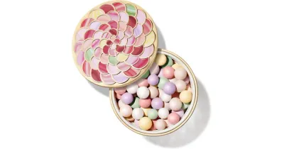 GUERLAIN Météorites Light Revealing Pearls of Powder