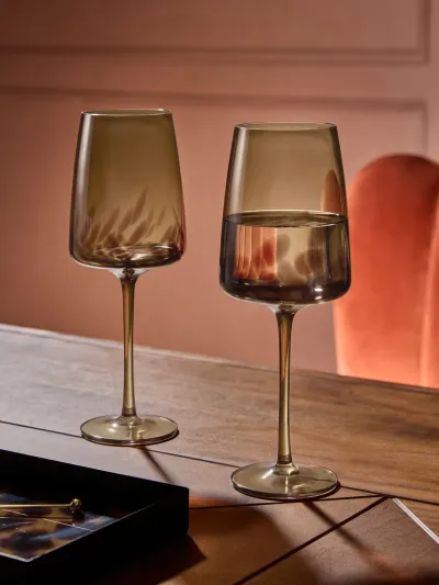 Set of 2 Confetti Crystal Wine Glasses